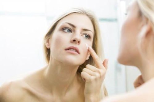 在家轻松做，简单有效的日常皮肤护理指南